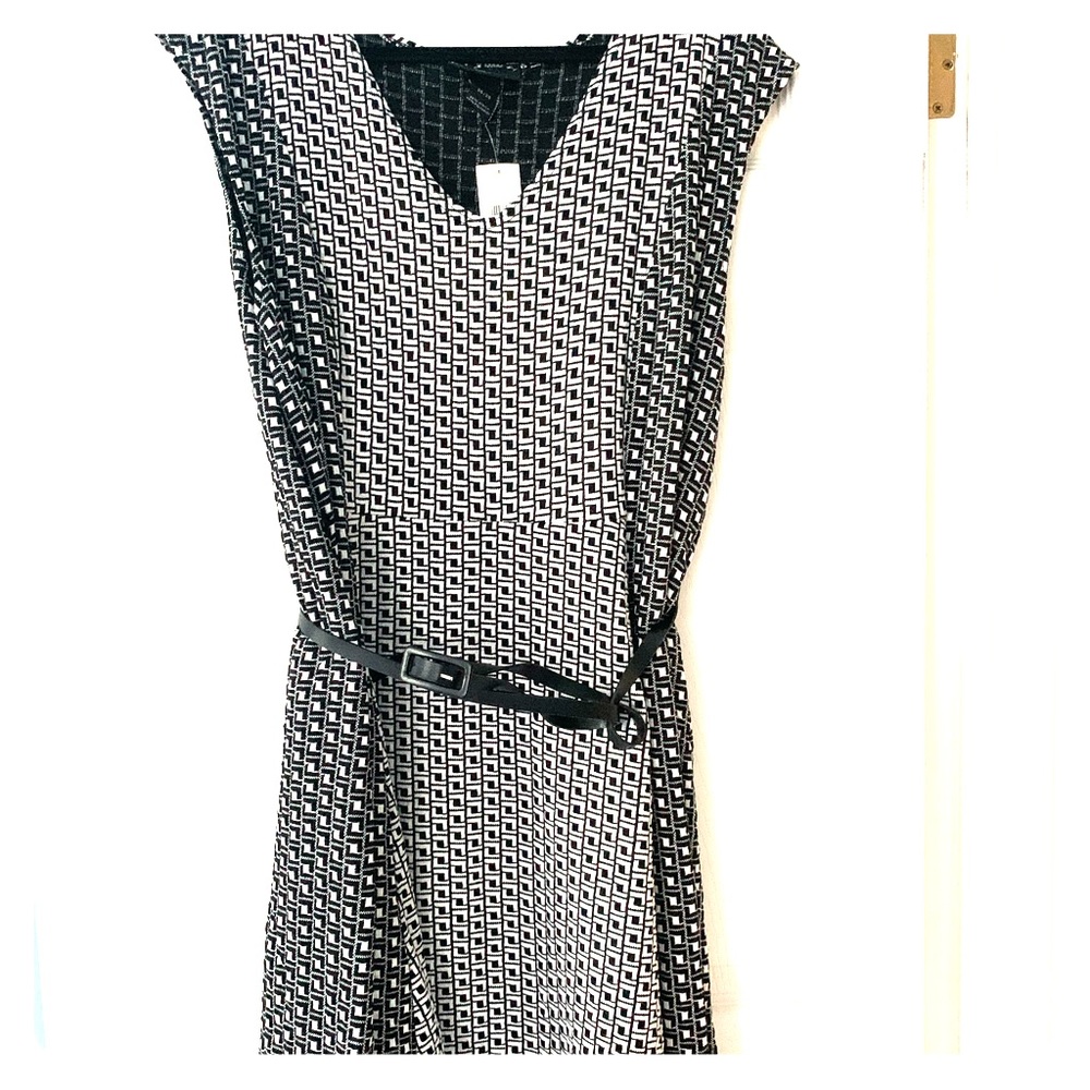 Plus size patterned midi dress